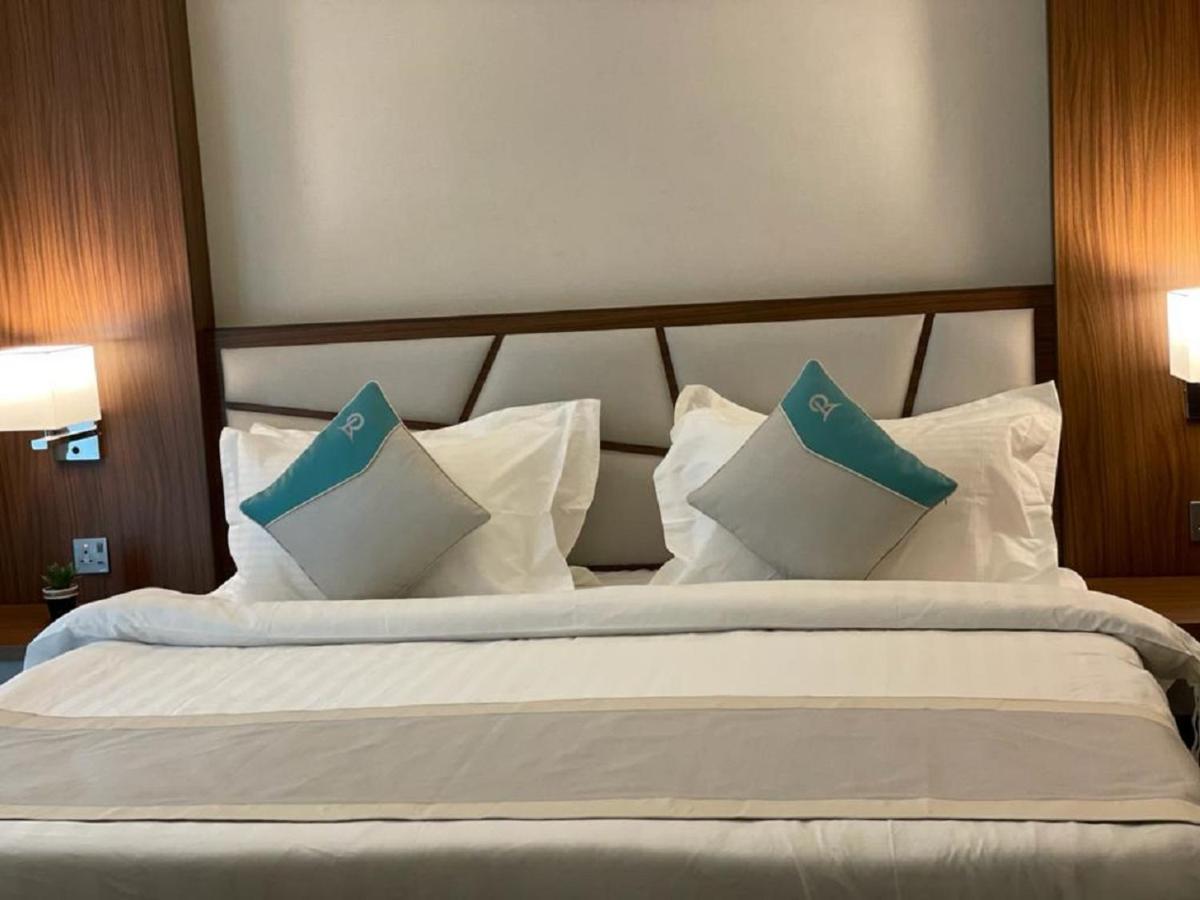 Remaz Suites Hotel Al Al Jubail Kültér fotó