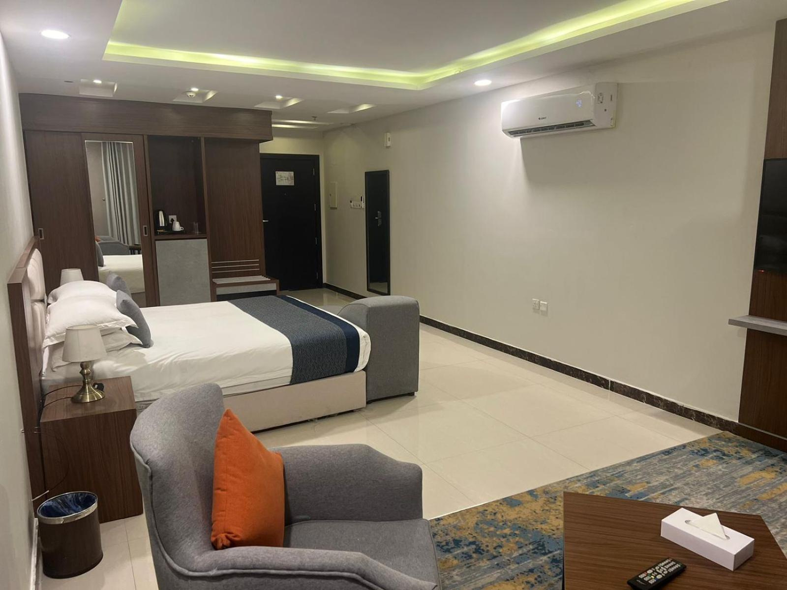 Remaz Suites Hotel Al Al Jubail Kültér fotó