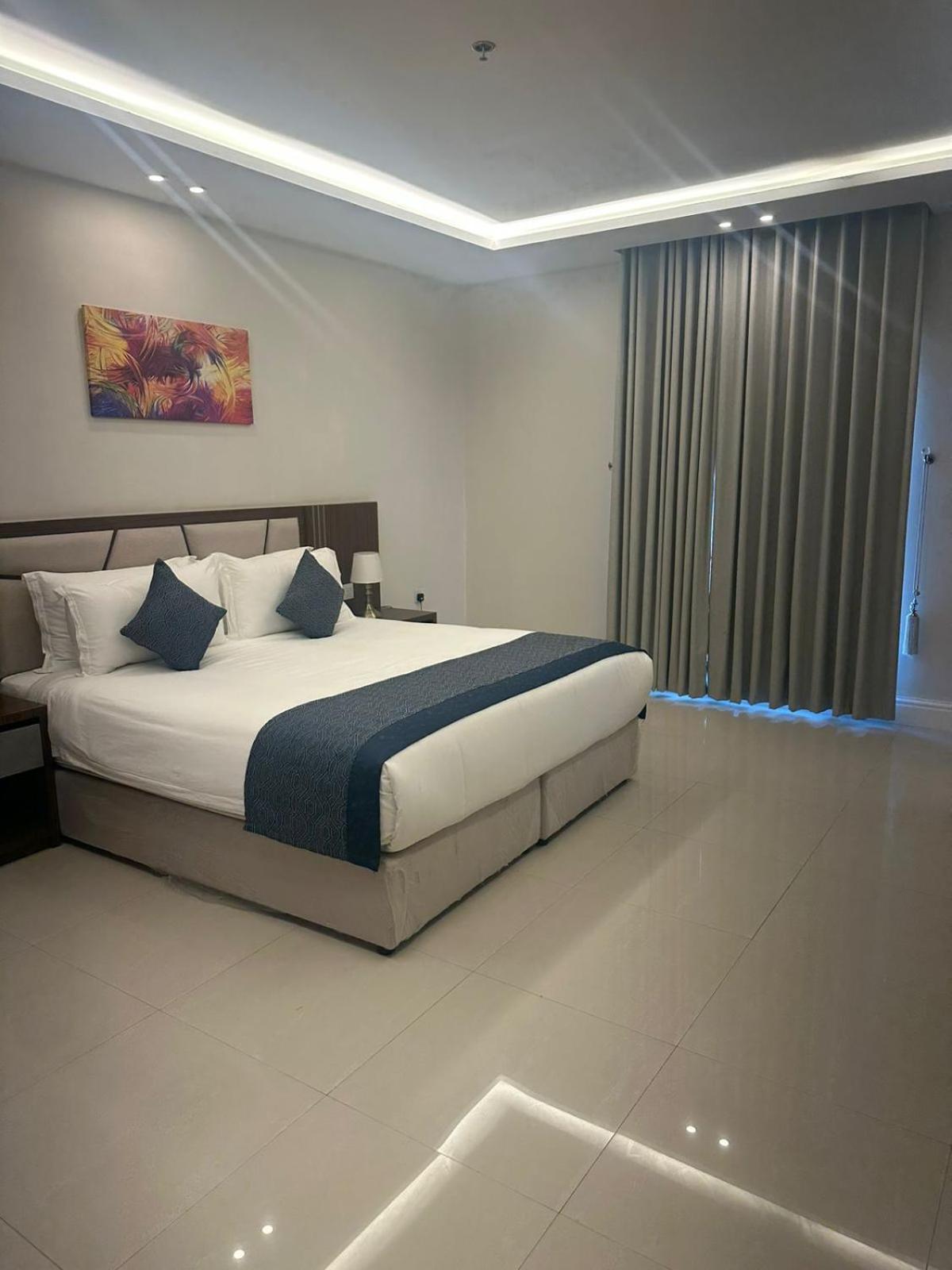 Remaz Suites Hotel Al Al Jubail Kültér fotó