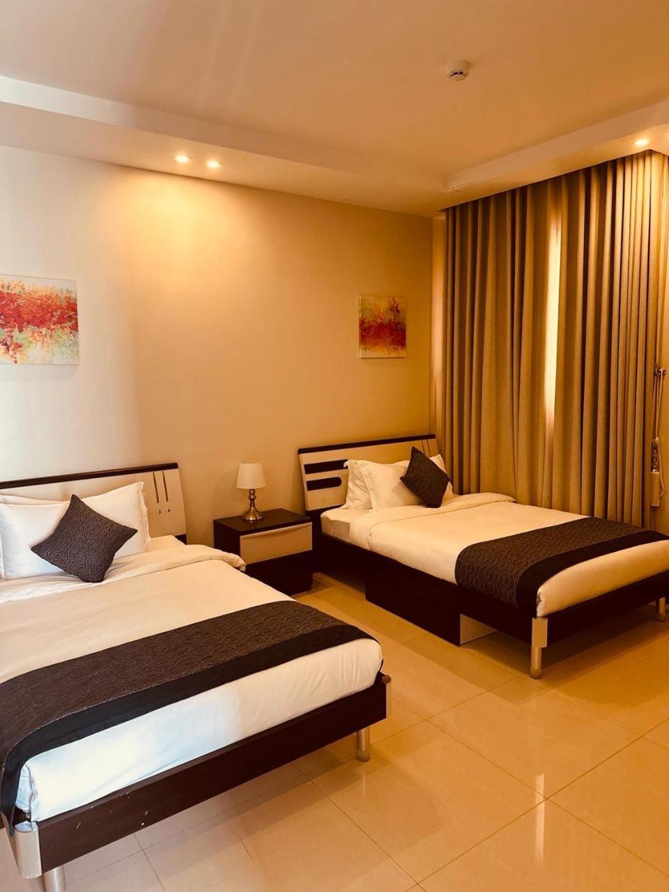 Remaz Suites Hotel Al Al Jubail Kültér fotó