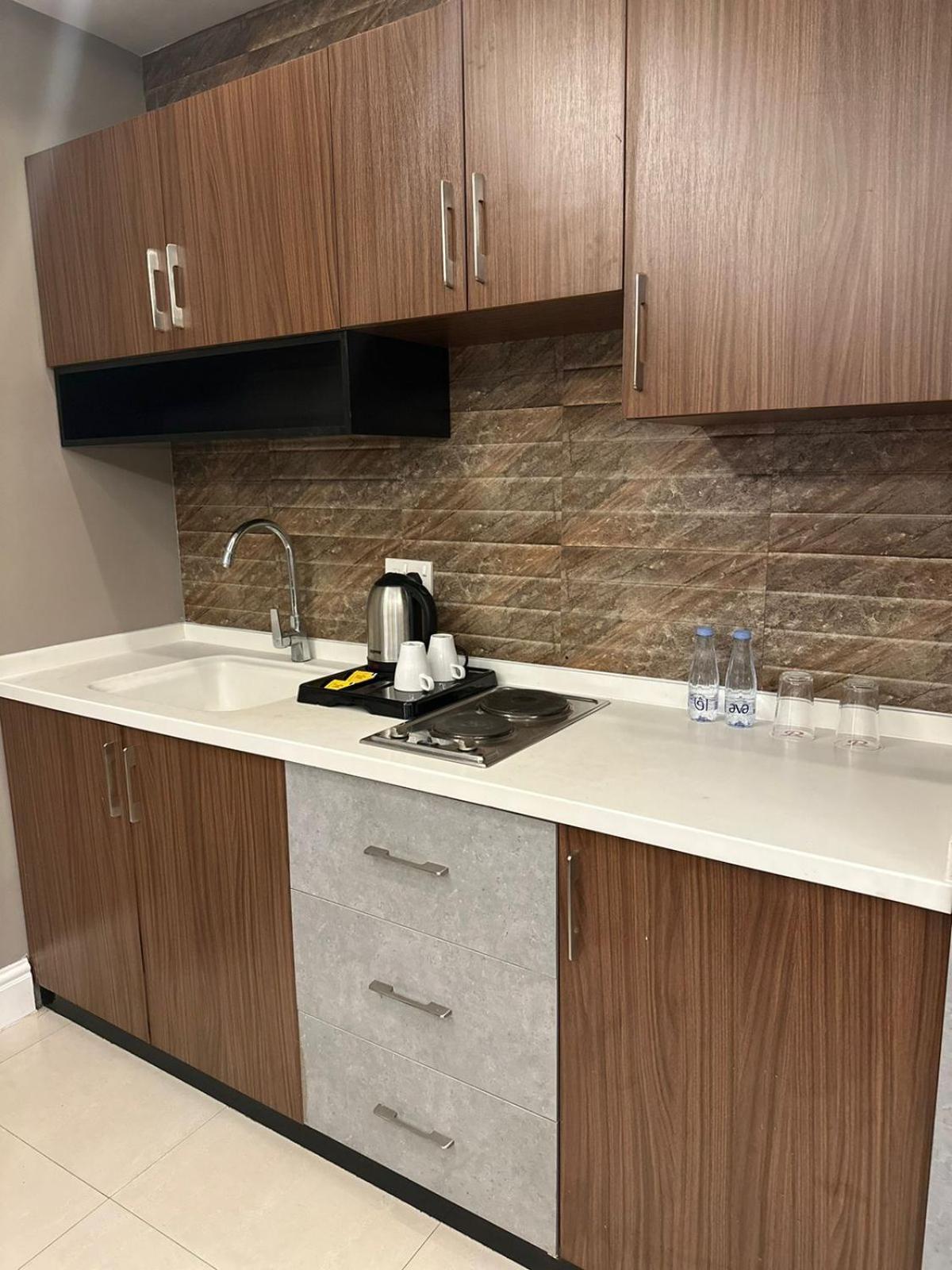 Remaz Suites Hotel Al Al Jubail Kültér fotó