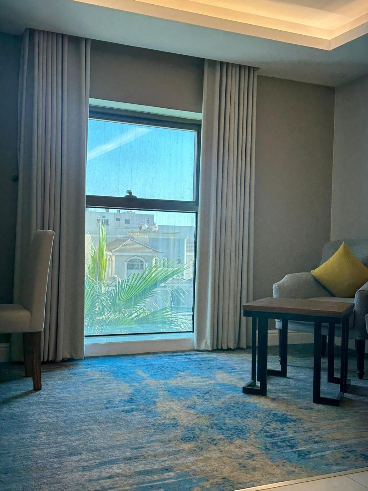 Remaz Suites Hotel Al Al Jubail Kültér fotó