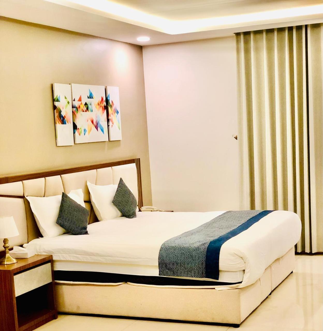 Remaz Suites Hotel Al Al Jubail Kültér fotó